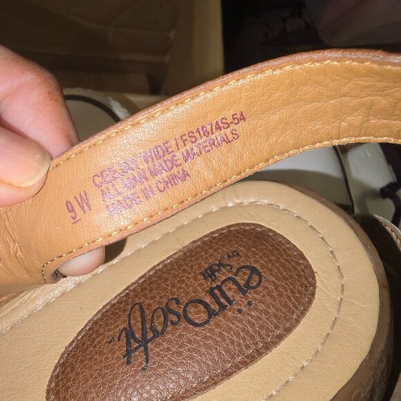 WOMENS EUROSOFT BY SOFTT CEEJAY SANDALS BROWN SIZE 9 EUC - Picture 6 of 8